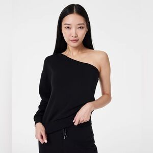 AirEssentials One-Shoulder Top